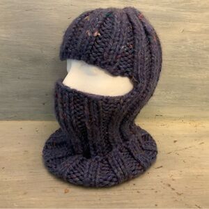 Handmade‎ Women’s Knitted Purple Winter Face Mask Like New